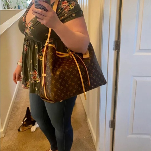 Large leather bag Louis Vuitton Style - Picture 8 of 9